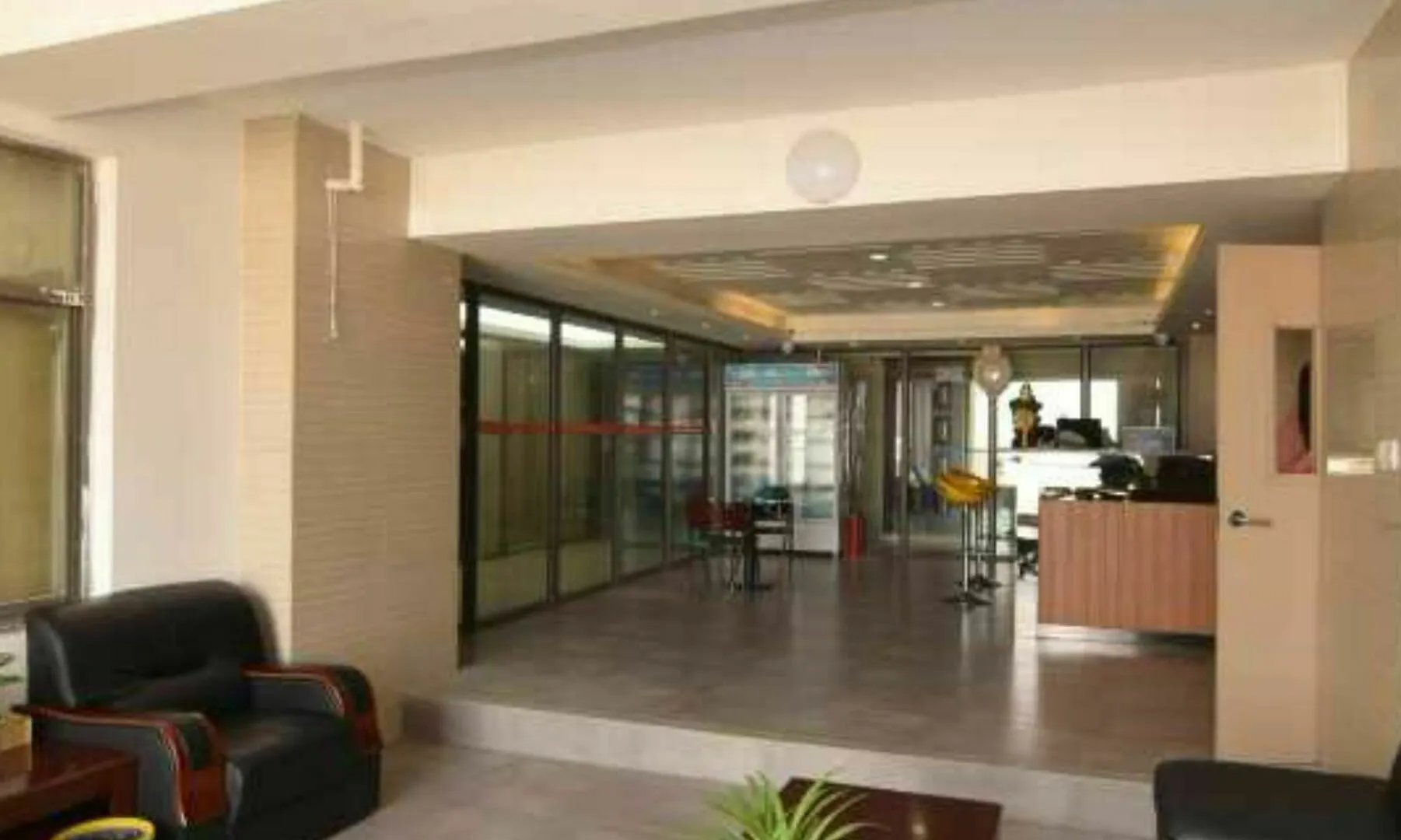Luoyang Jiayue Theme Hotel